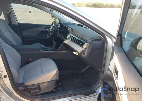 2025 Toyota Camry Le из США, поврежденный, VIN 4T1DAACK6SU630890